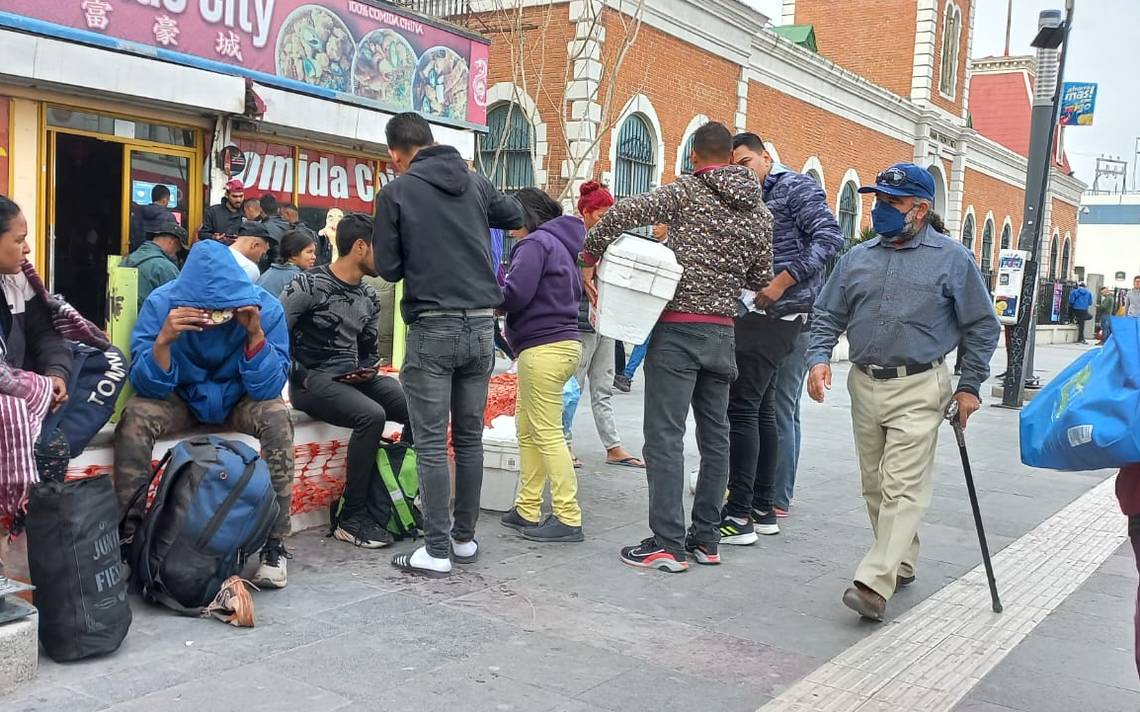 Cientos de migrantes intentaron pasar a la fuerza a Estados Unidos por Ciudad Juárez