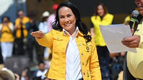 PRD lanza como precandidata al gobierno del Edomex a Alejandra Del Moral