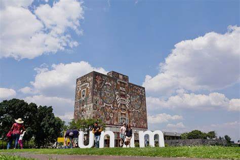 La UNAM realiza reformas para evitar plagio de tesis