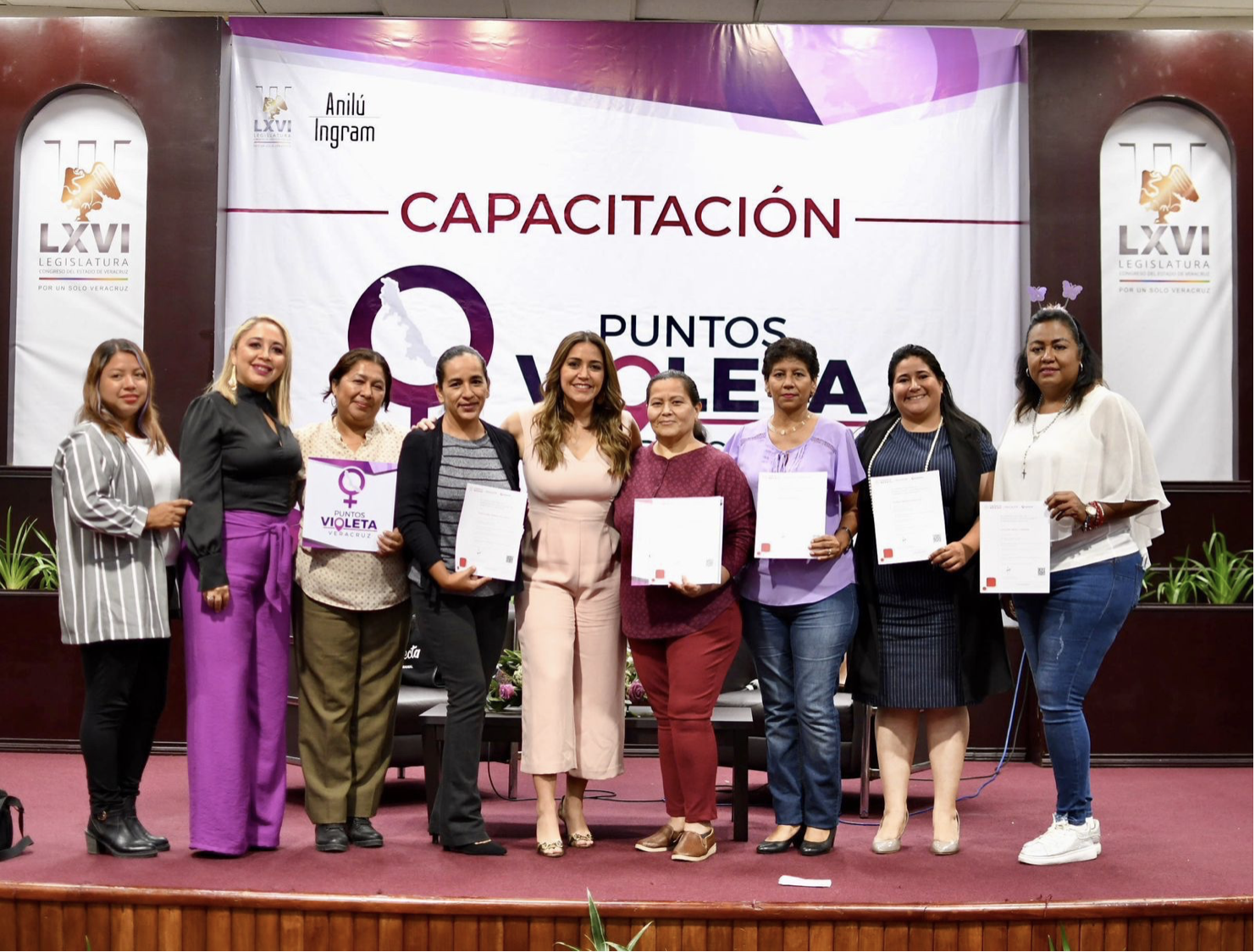 Puntos Violeta para que las mujeres vivamos en un mejor Veracruz: Anilú Ingram