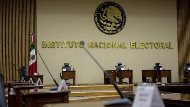 INE ordena a partidos postular a cinco mujeres en candidaturas a gubernaturas