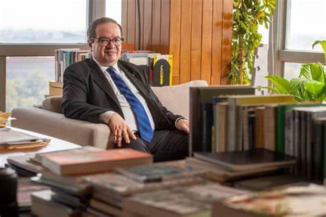 Leonardo Lomelí Vanegas Nombrado Nuevo Rector de la UNAM para el Periodo 2023-2027