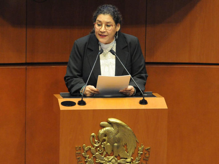 Lenia Batres asume como nueva ministra de la SCJN tras polémico proceso en el Senado