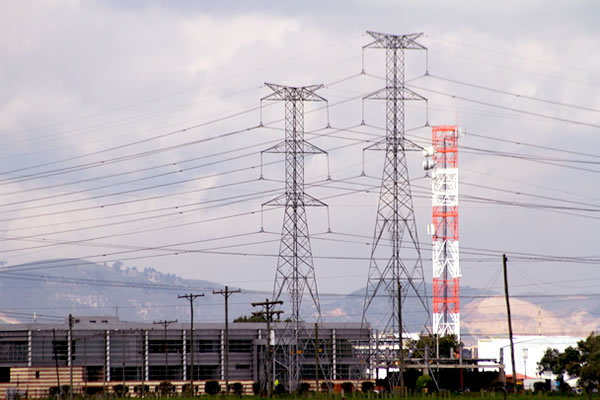 La SCJN aprueba divulgación de contratos de energía eléctrica en Baja California