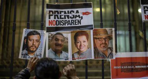 Periodistas Condenan Hostigamiento de AMLO y Exigen Respeto a la Libertad de Prensa