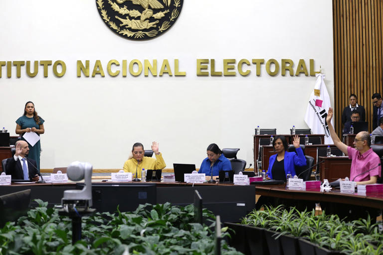 El INE en Sesión Permanente para Cierre de Cómputos Electorales