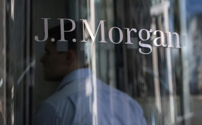 J.P. Morgan alerta sobre el impacto económico de las reformas judiciales en Estados Unidos y México